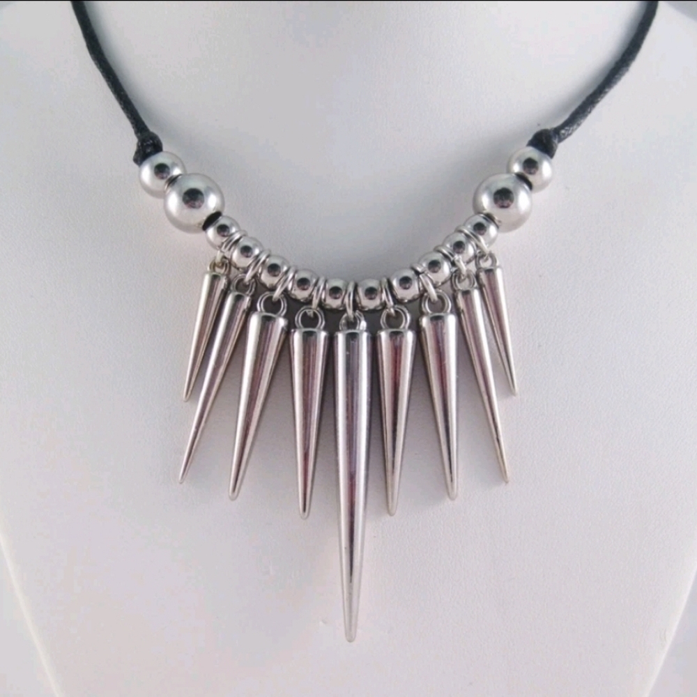 New 18" Multi Silver Tone Spike Pendant Necklace Unisex